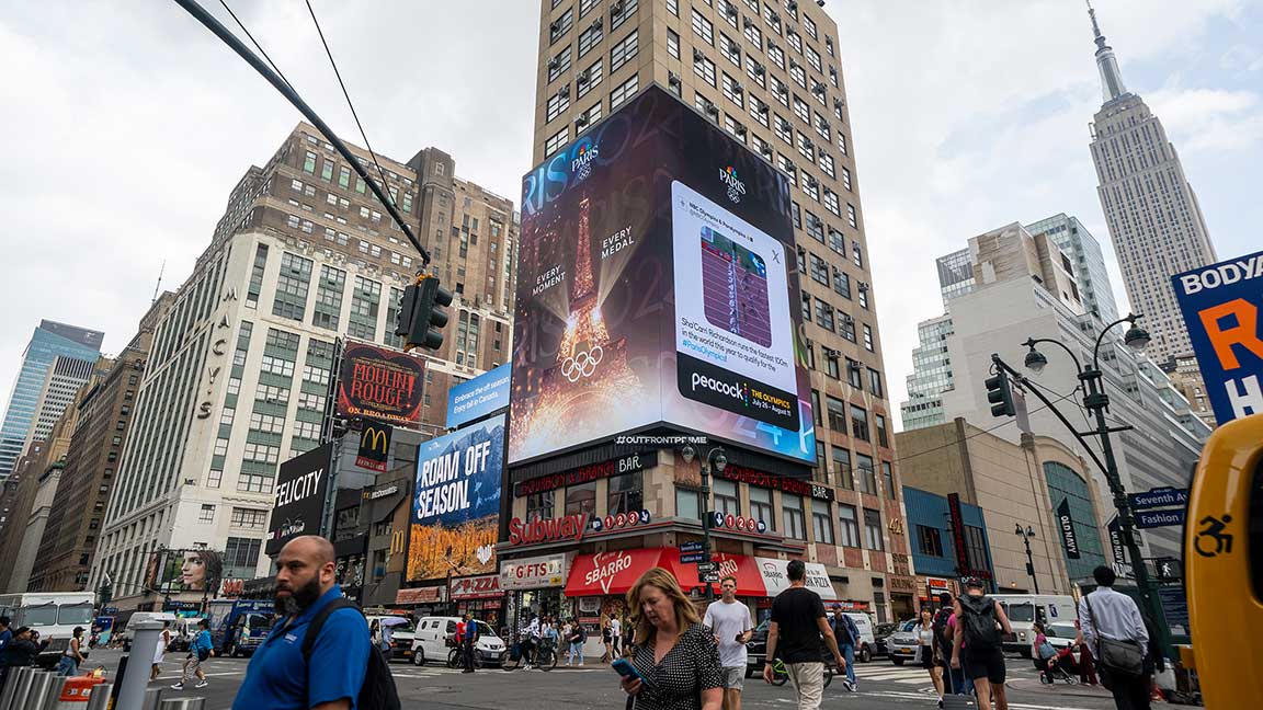 Peacock ad with tweet on Penn Digital in NYC