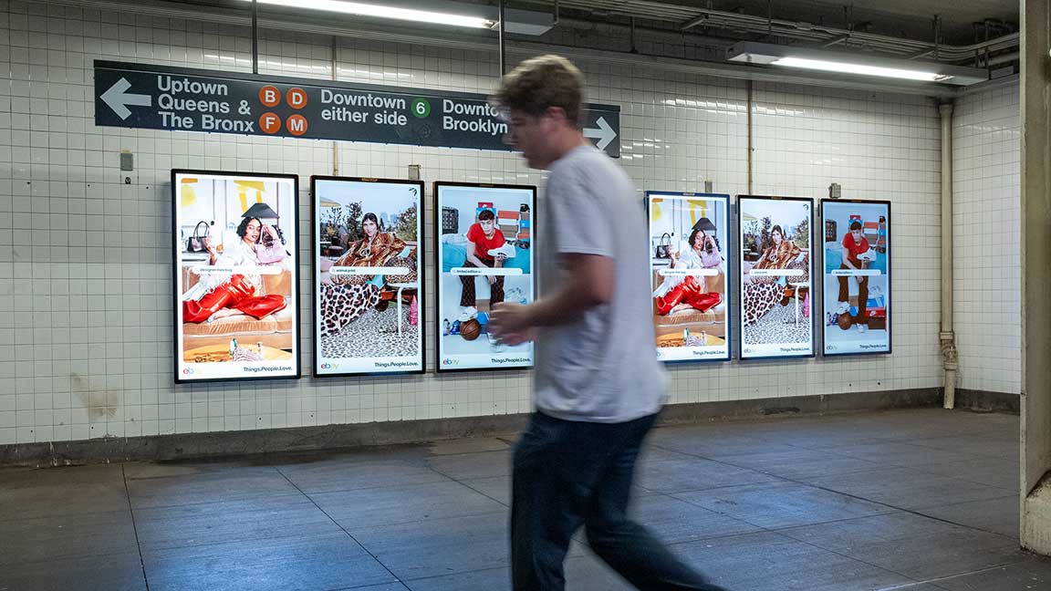 New York City subway Liveboard triptychs with eBay DOOH advertisement