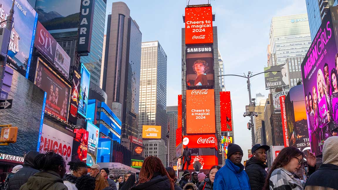 Coca-Cola digital out of home billboard domination at 2 Times Square for New Year’s