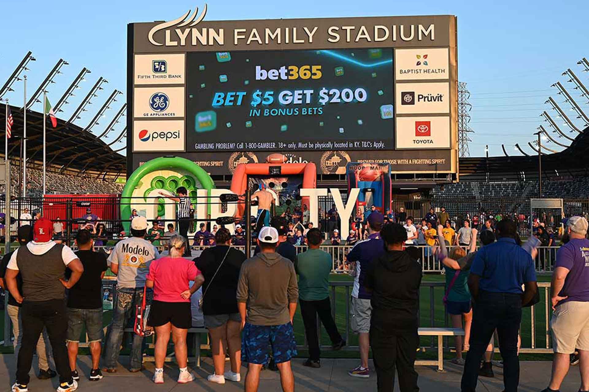 louisville market spotlight out of home advertising