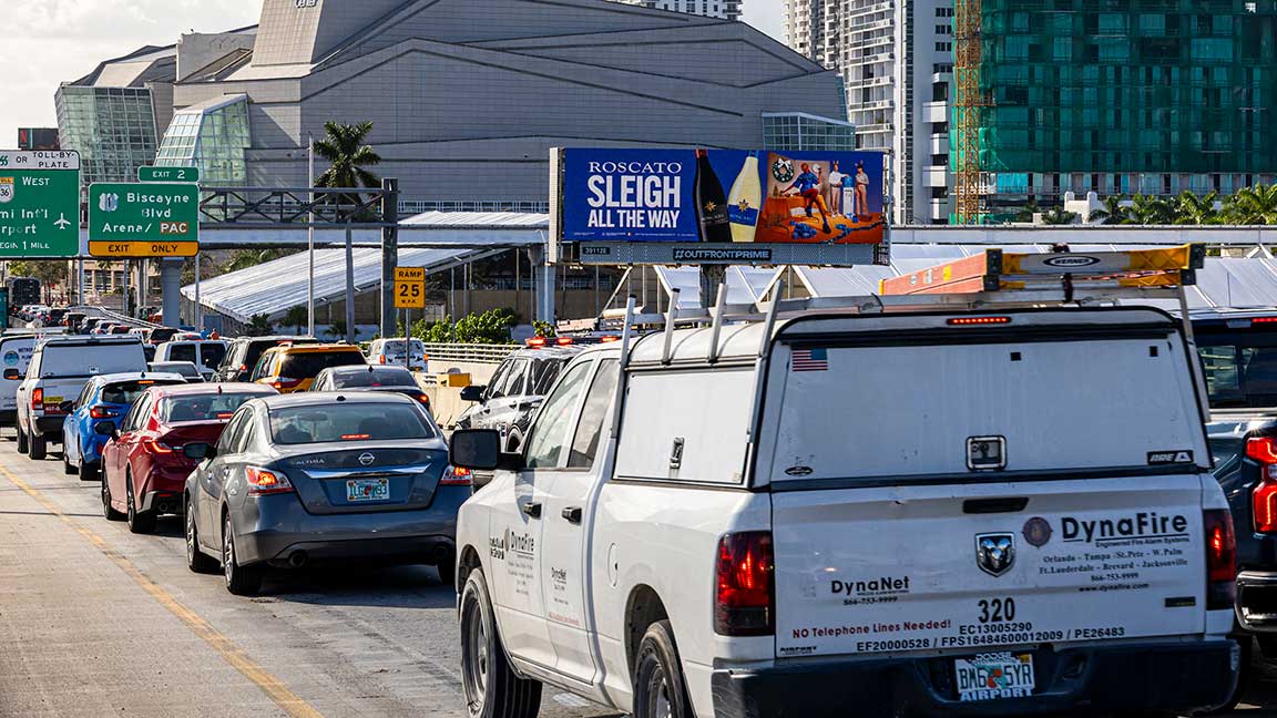 Roscato advertisement on OUTFRONT PRIME digital bulletin in Miami 