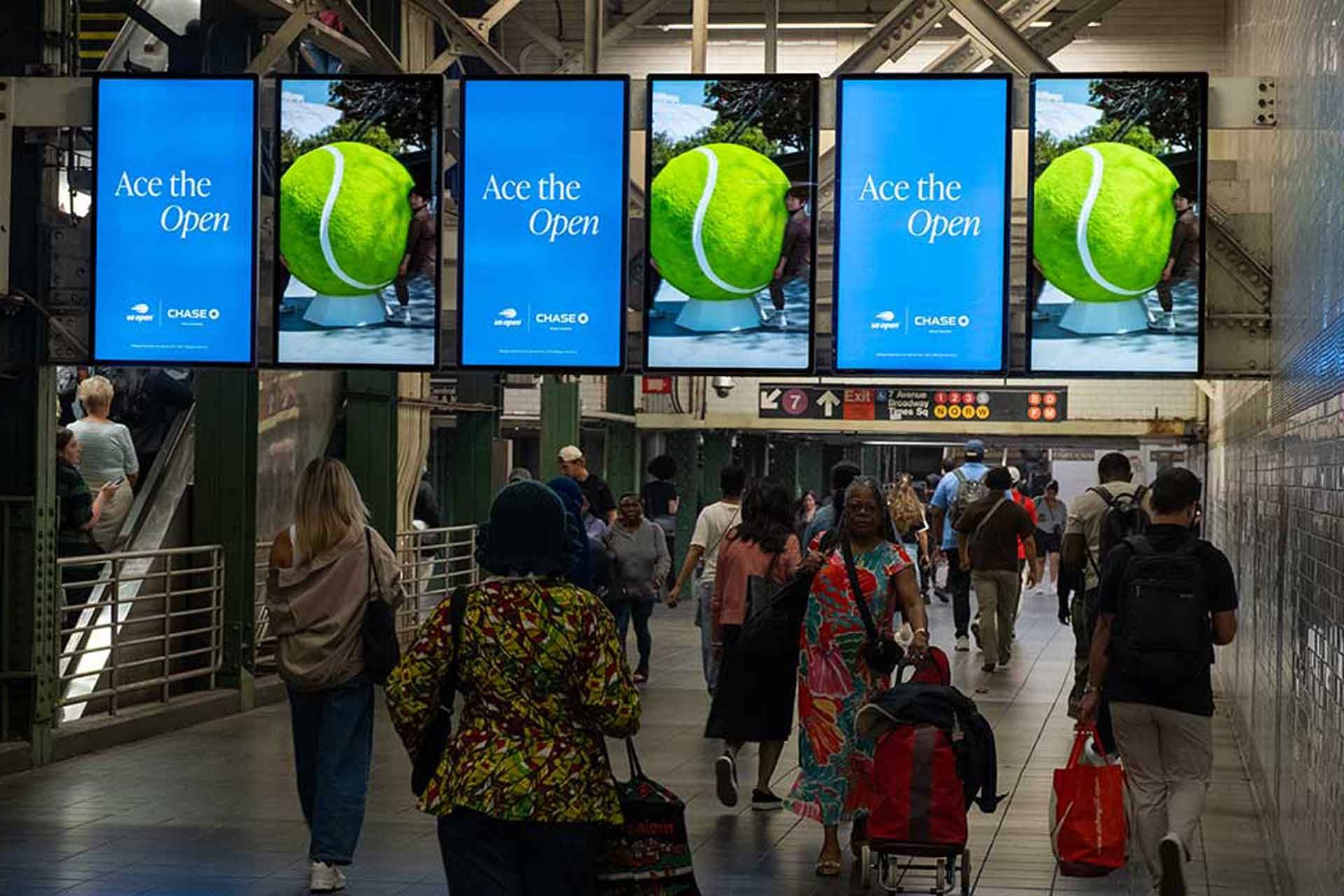 Official US Open sponsor JPMorgan Chase digital out of home advertisement