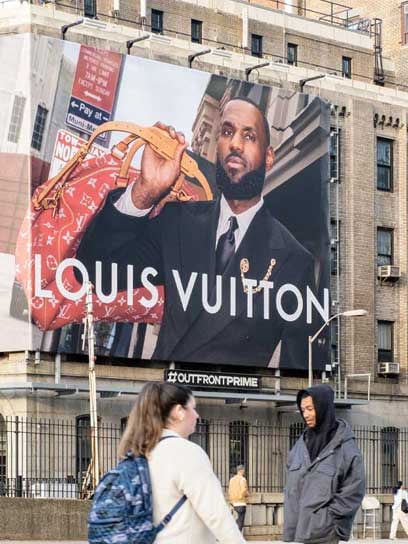 out of home advertising new york city billboard louis vuitton
