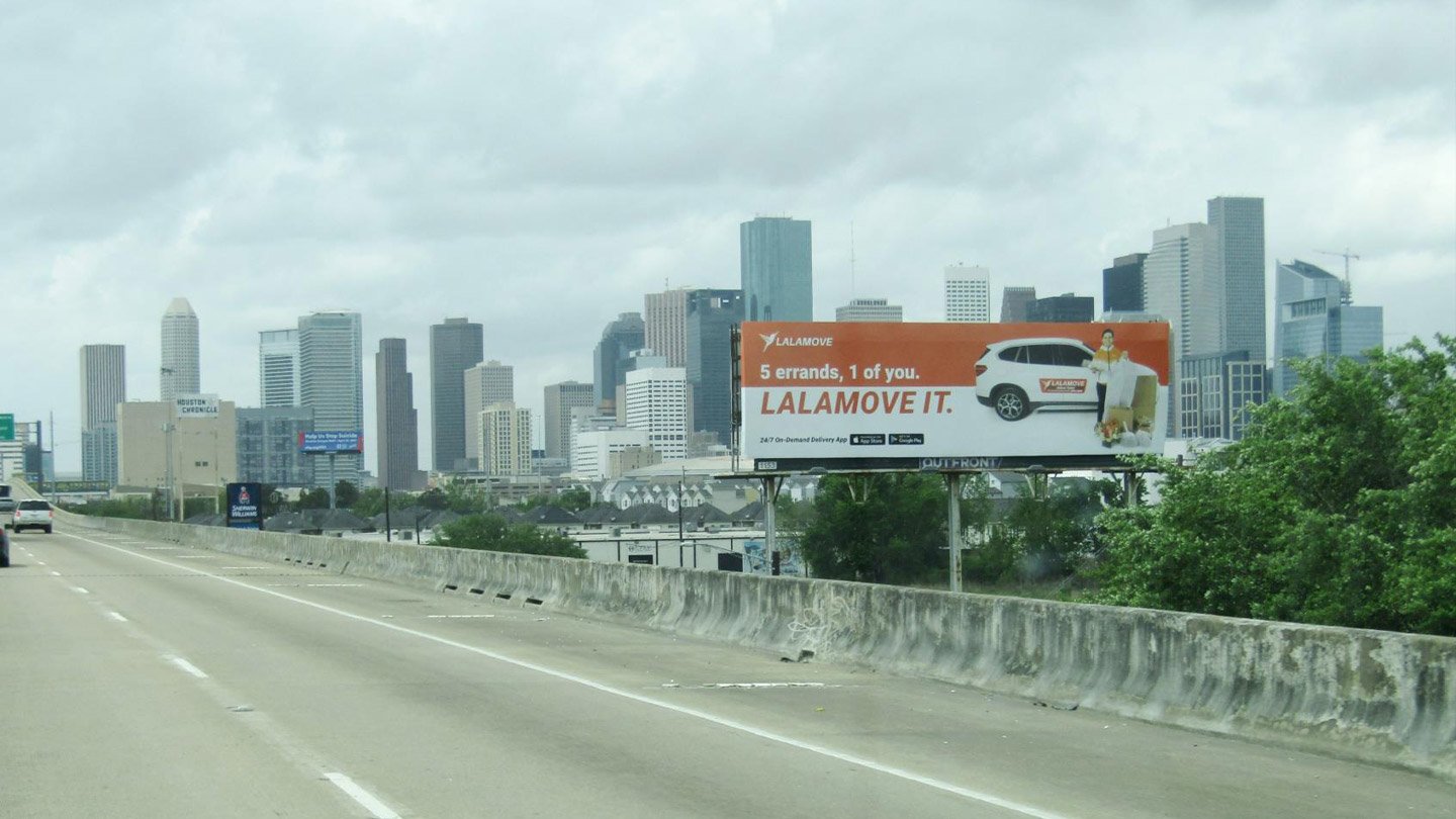 lalamove billboard out of home advertising in dallas texas