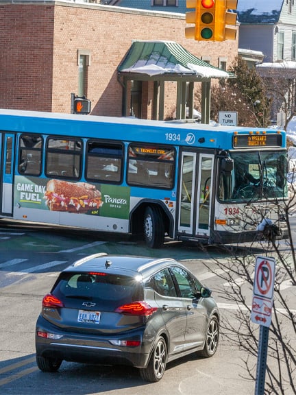 out of home advertising bus transit panera