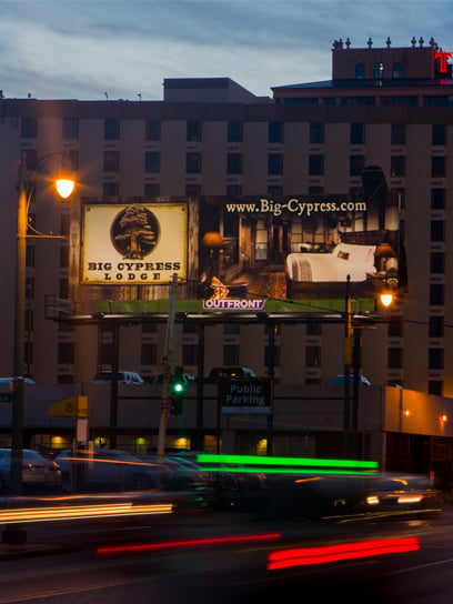 out of home billboard advertising in memphis