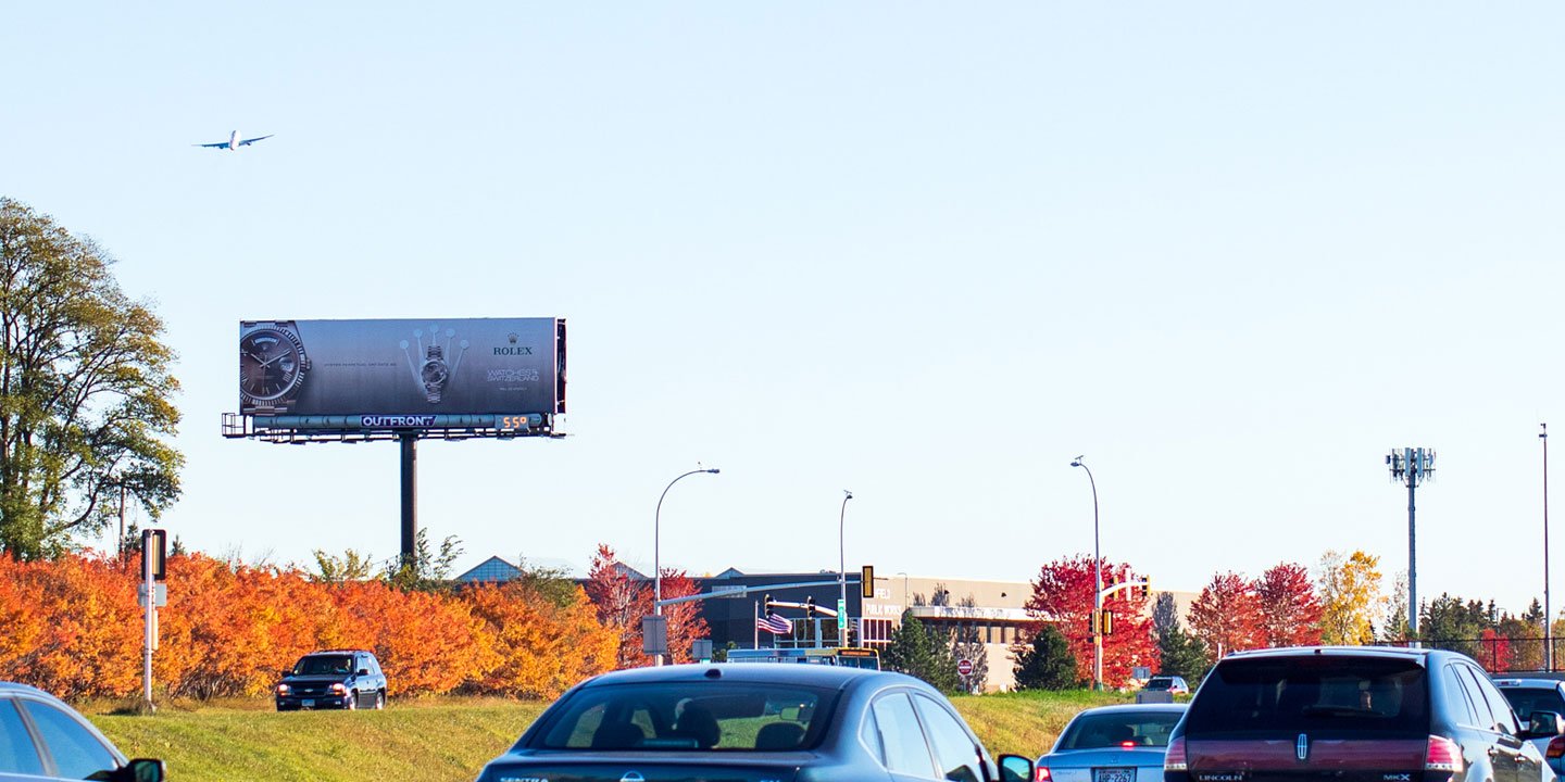 out of home billboard advertising in minnesota