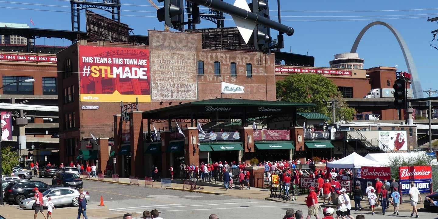 out of home billboard wall advertising in st louis