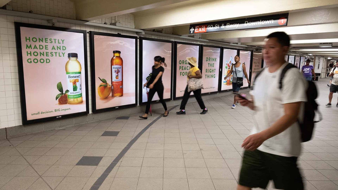 new york city honest tea advertising in subway station