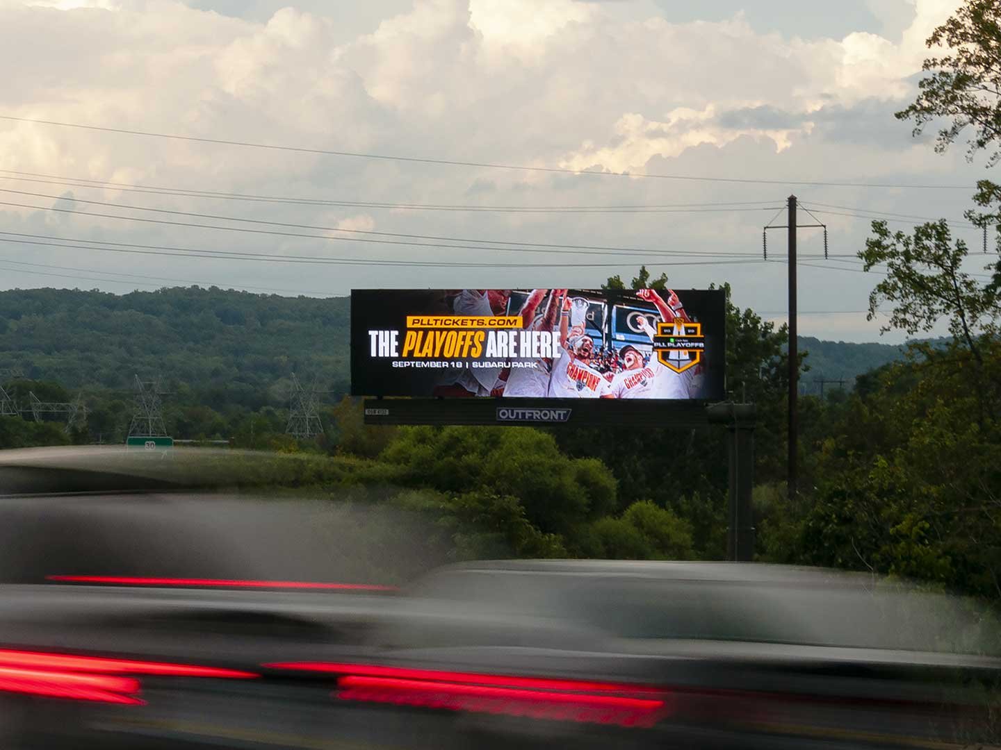 out of home digital billboard philly