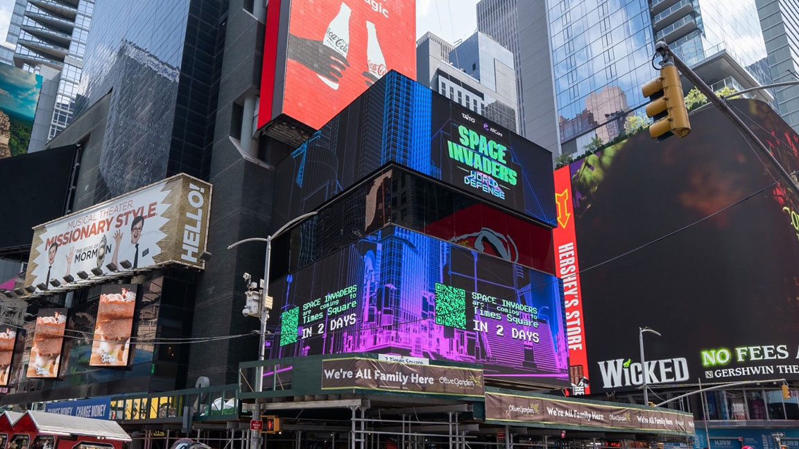 digital out of home billboard advertising in new york city for space invaders