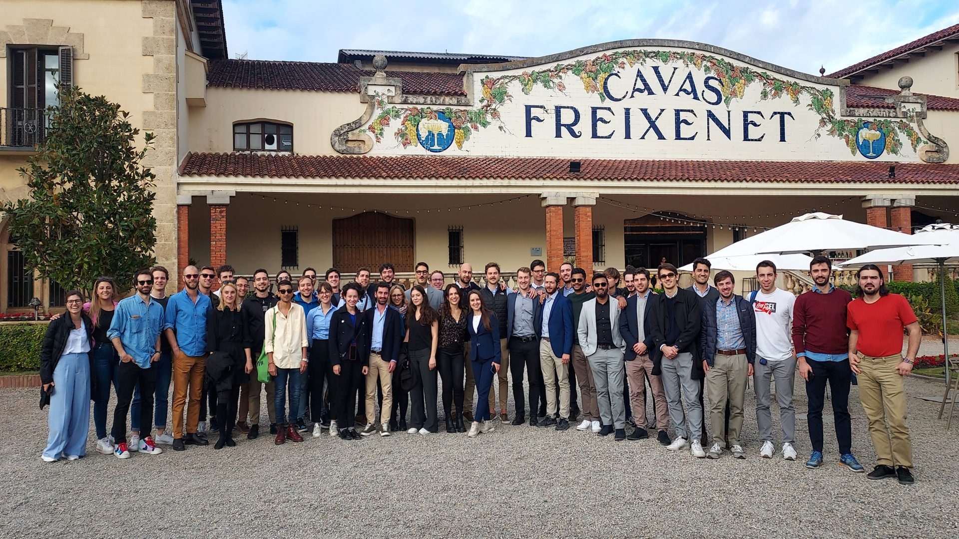 ARTICOLO-ASSISTANT_EADA-Business-School-Barcelona