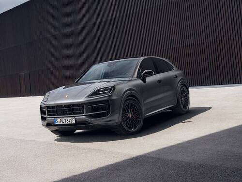 Cayenne Black Edition