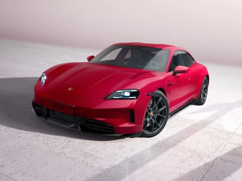 Taycan GTS