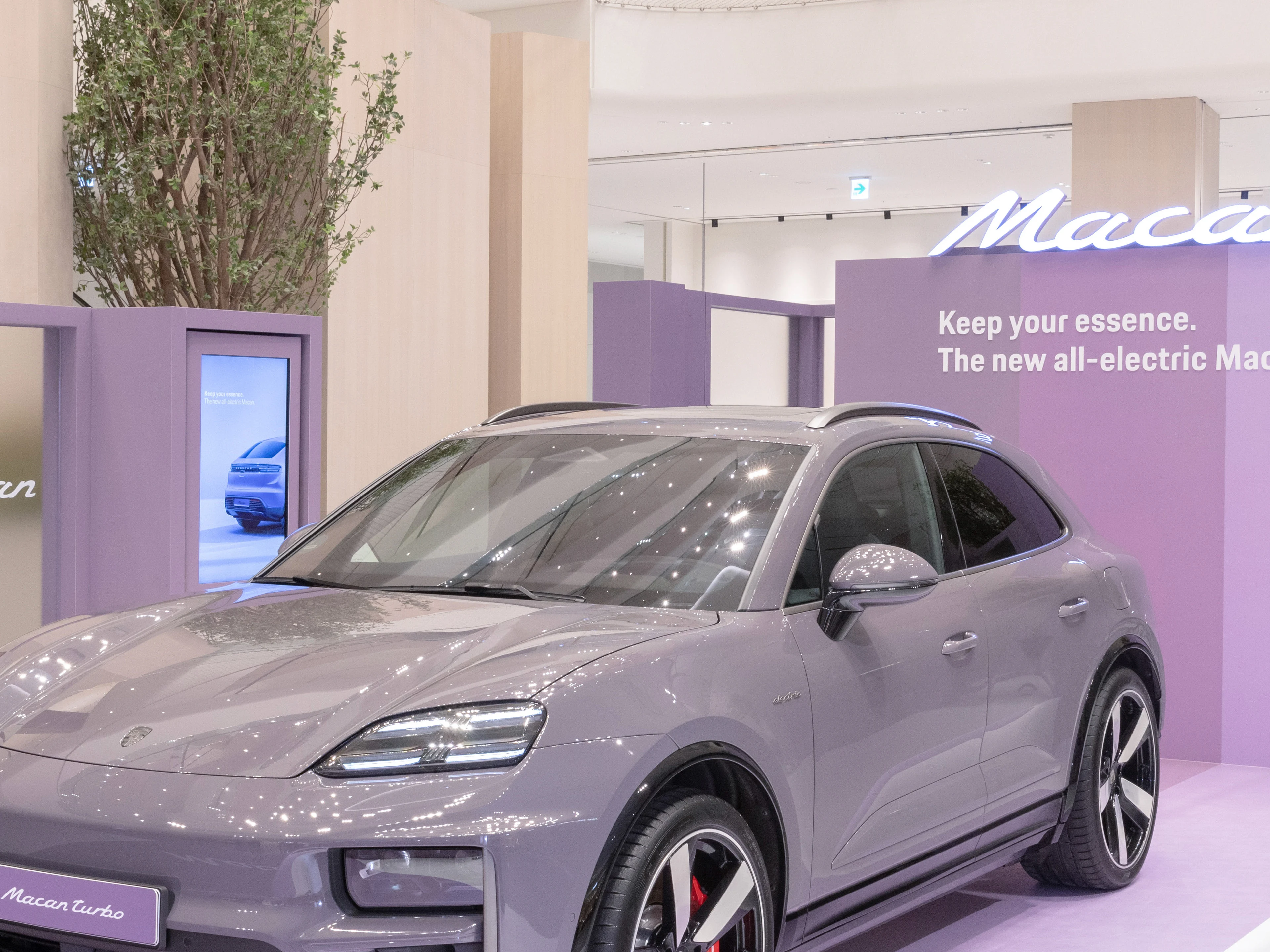 Macan Electric 팝업 전시 소개