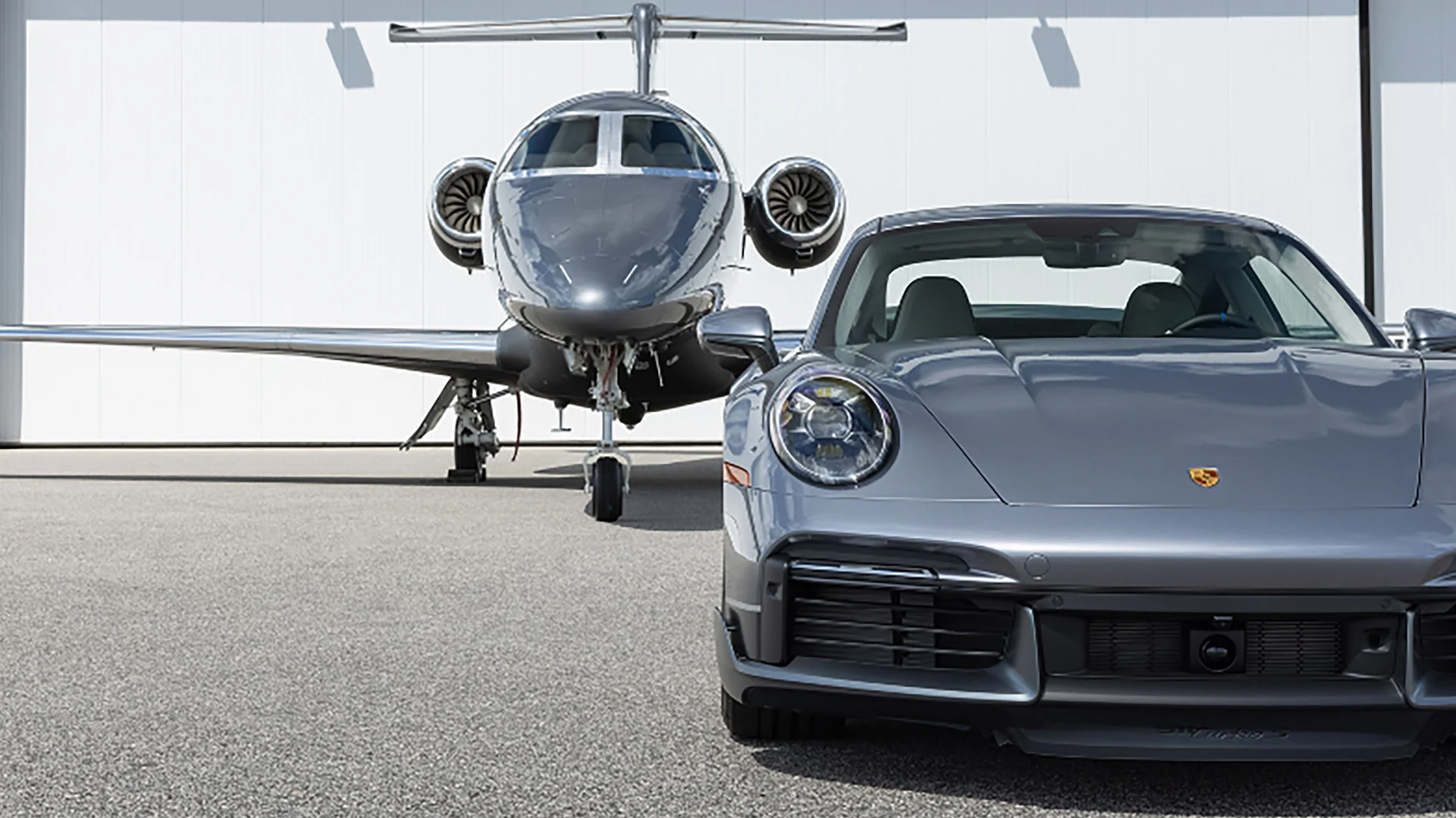 Porsche Airport Service