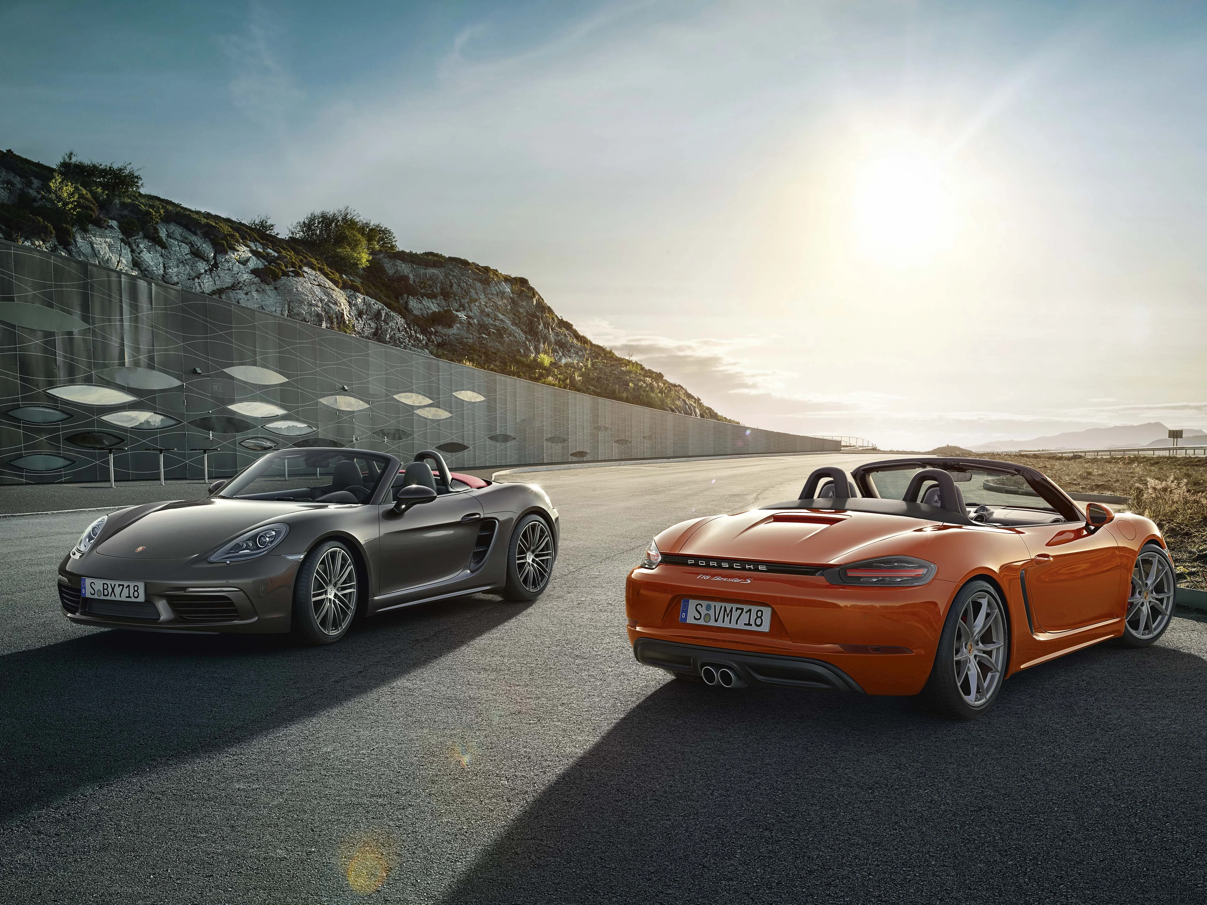 Porsche 718 Boxster modellrange i solen
