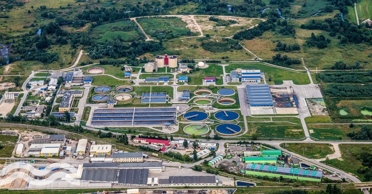 Real-time nitrous oxide monitoring in sewage treatment plants