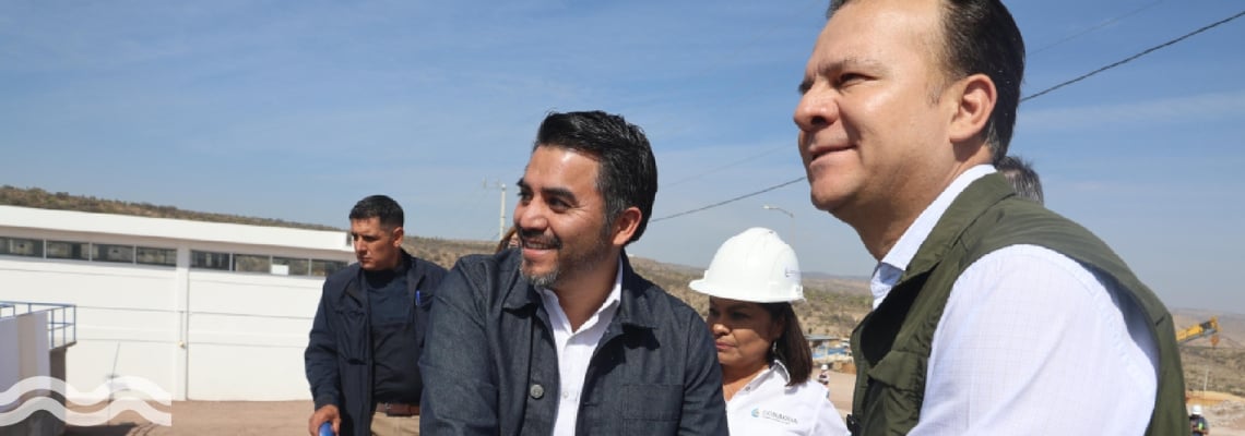 Officials from Conagua and Durango at the site of the new plant