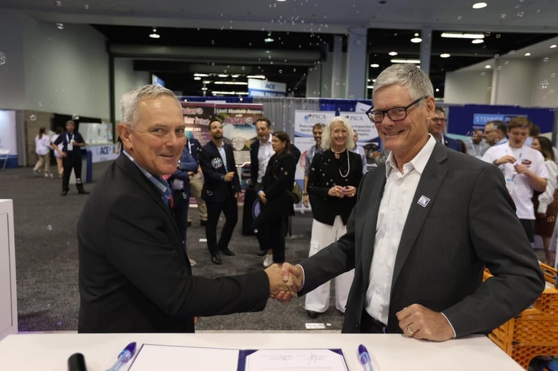 PFAS_Ovivo_PFAS_removal_handshake