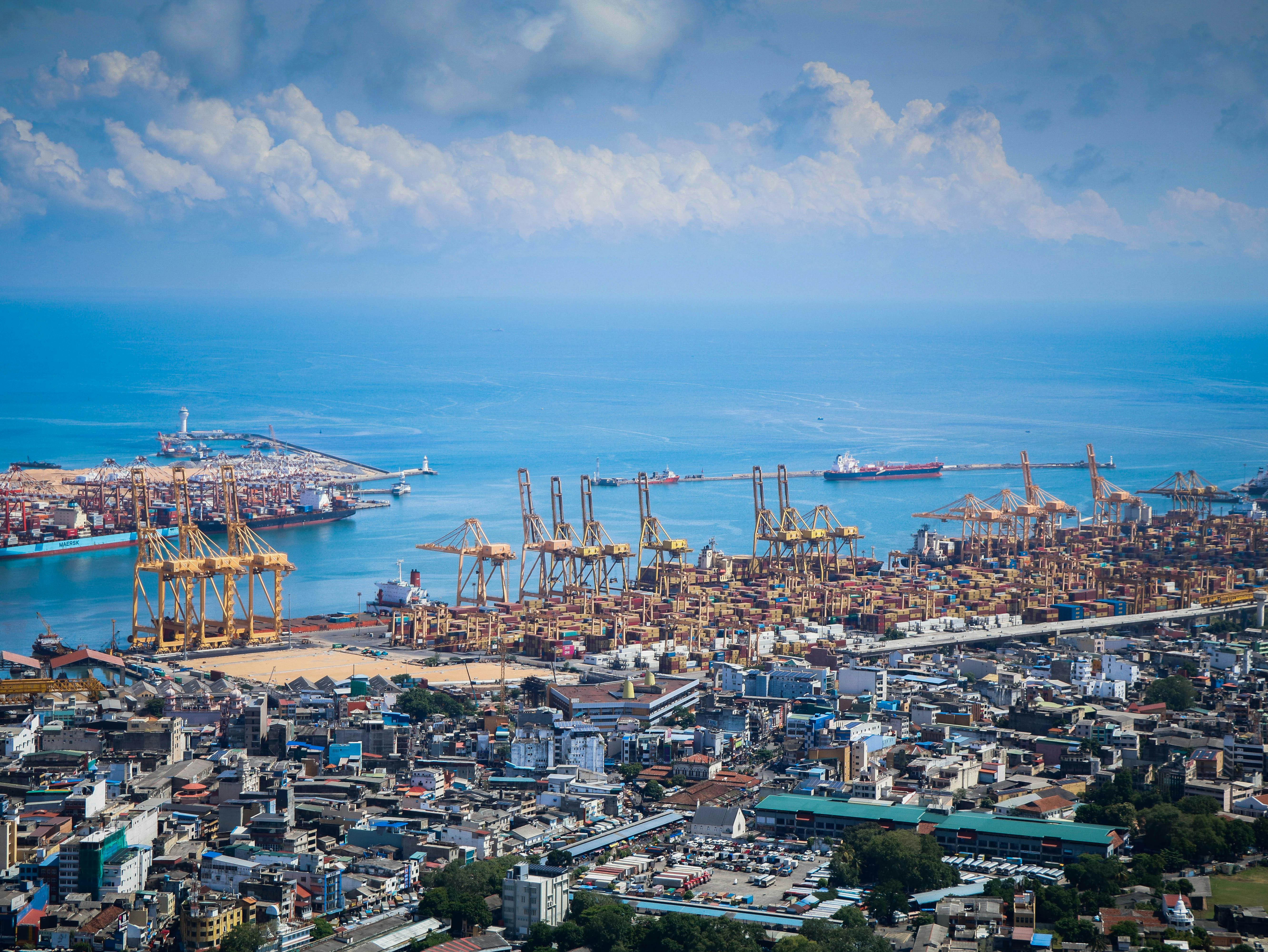 AQD-cities-colombo-port-pexels-mohamed-ansaf-700x394px