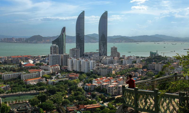 ADQ-china-towers