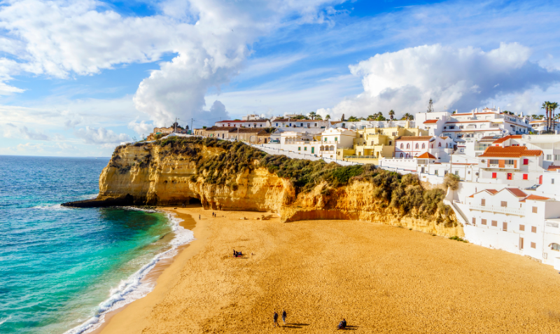 Algarve rocks Peoples Article 800px