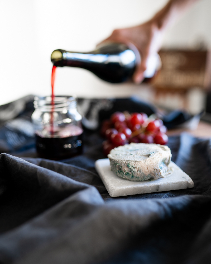 Brad Vanstone van Plant Based Cheese - 6