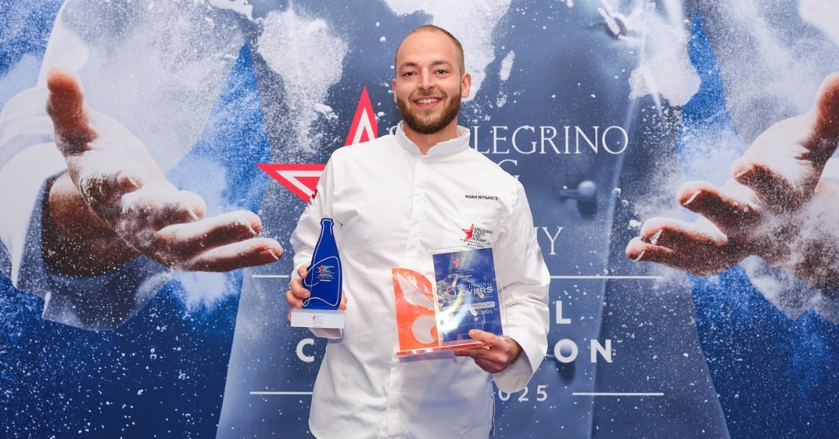 Noah Wynants met zijn prijs Beste Jonge Chef van de S.Pellegrino Young Chef Academy Competition 2024/2025