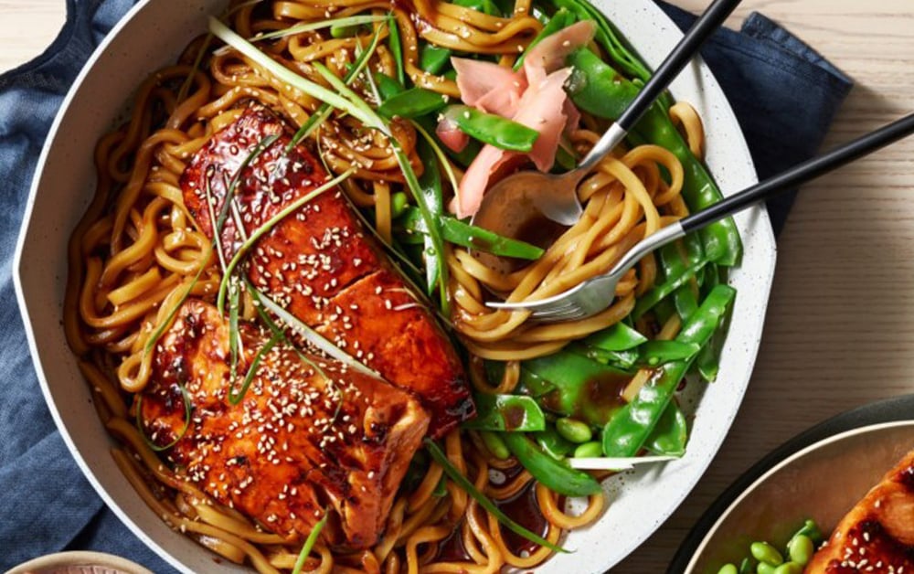 Teriyaki zalm met udonnoedels