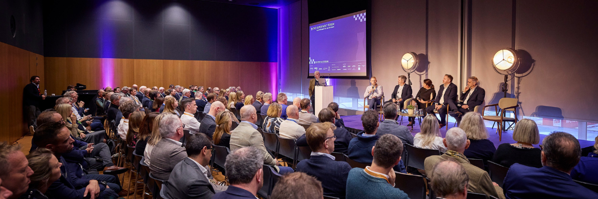 Header-article-Overview-article-superyacht-coating-conference-keynote-speakers