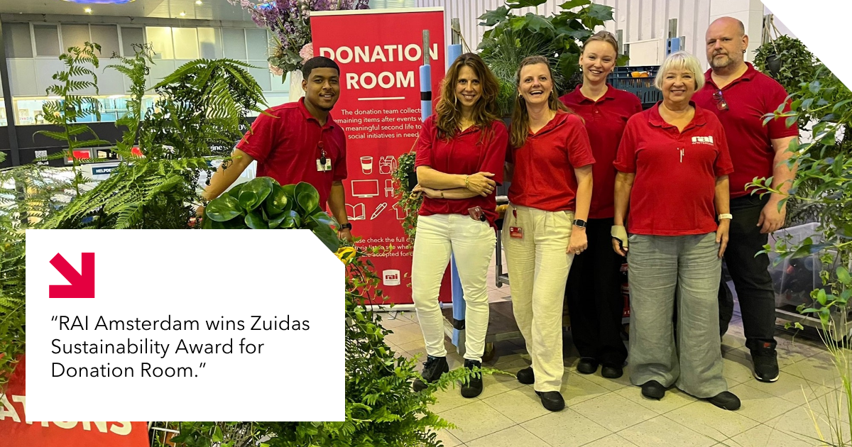 Picture of volunteers helping at the Donation Room