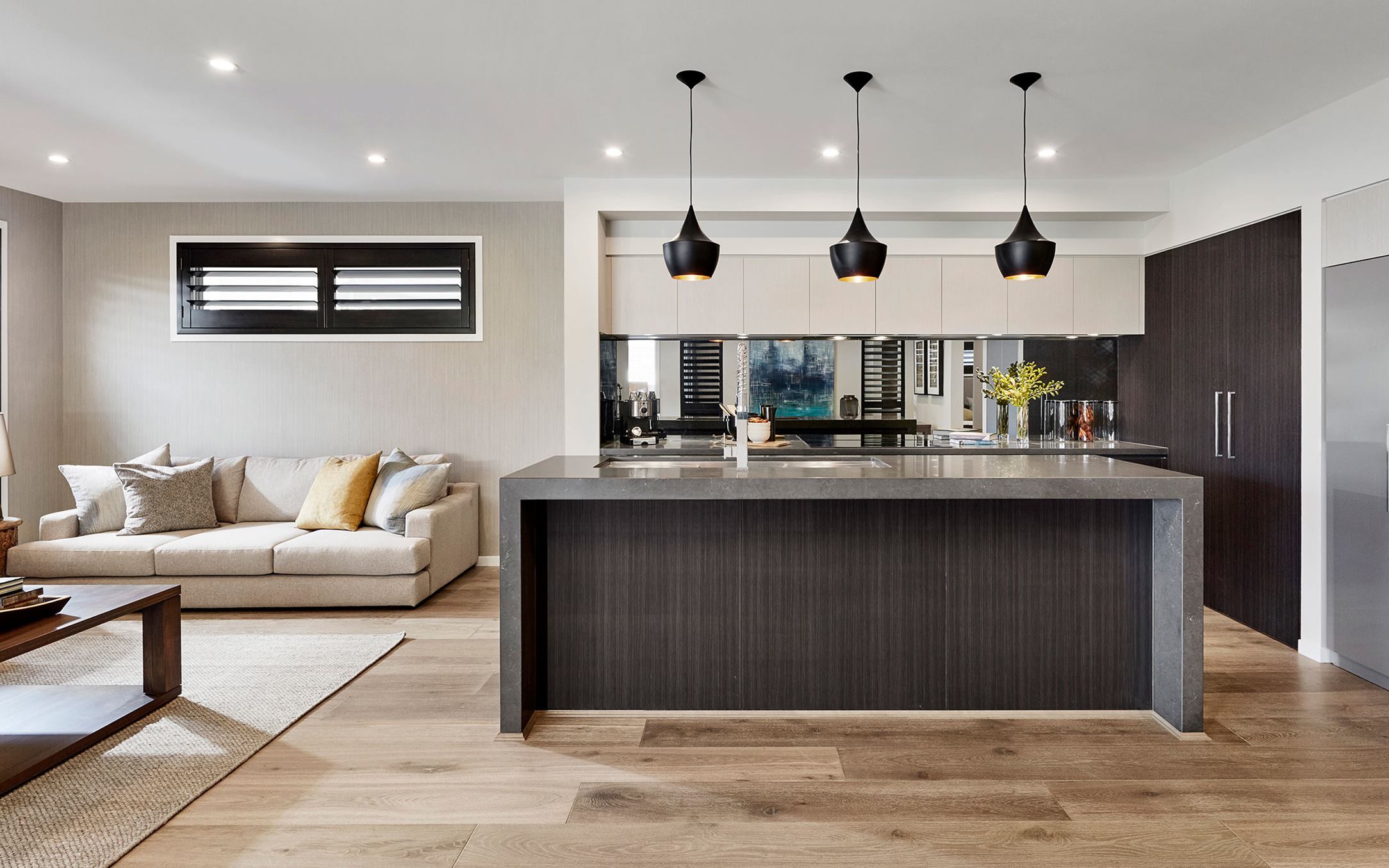 Kingston-Kitchen-Lounge-2