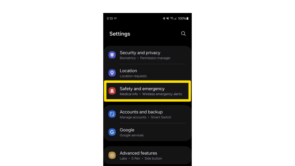 Screenshot for setting up emergency contact in Android phones