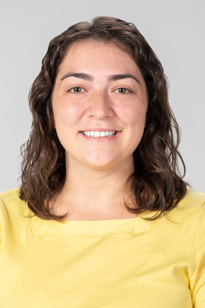 Photo of Andrea Estes