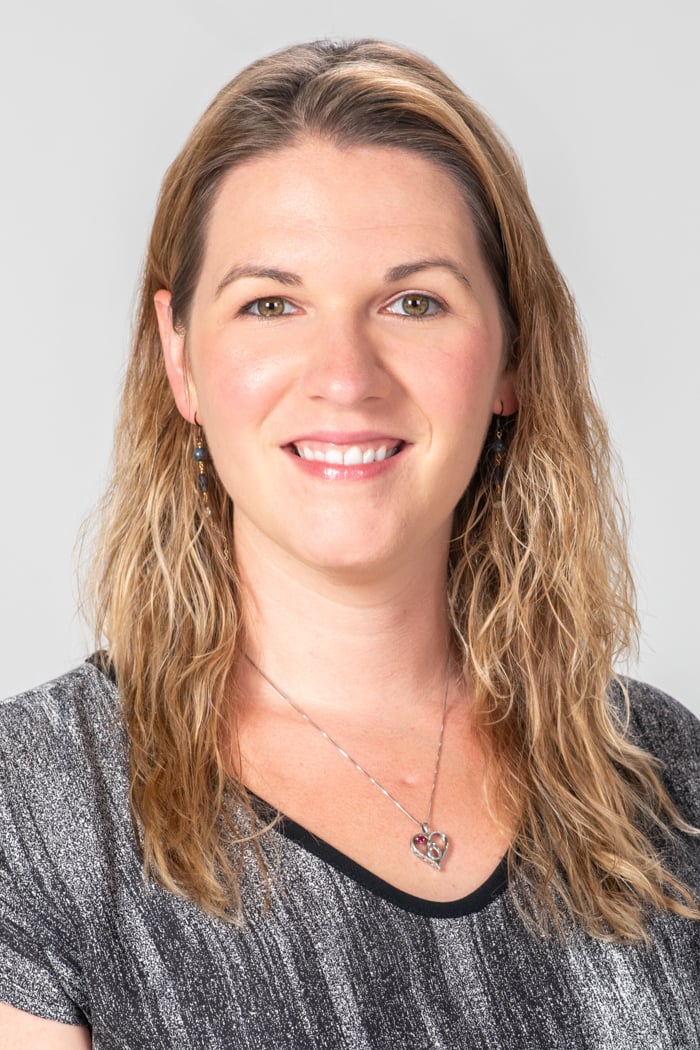 Photo of Amanda Irvine