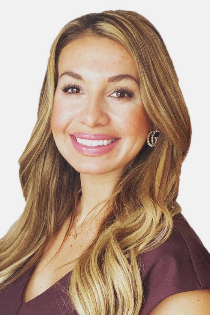 Photo of Amanda Ross