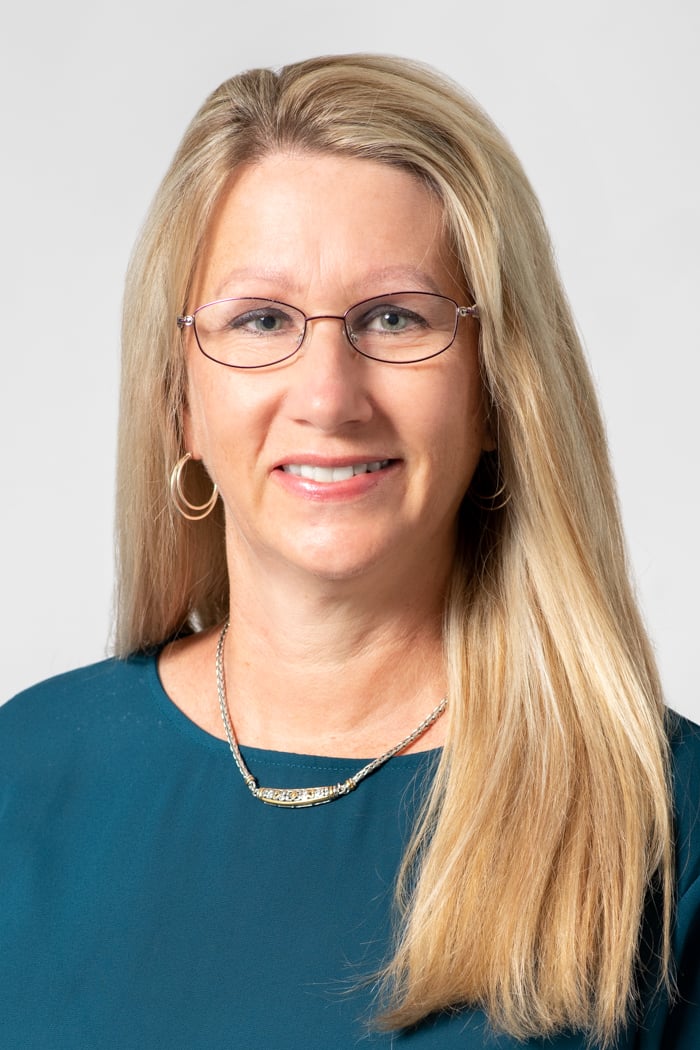 Photo of Kathy Saunders