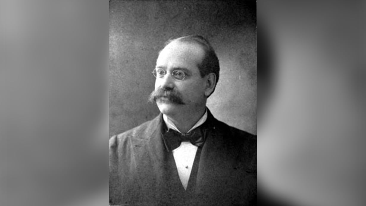 John M Lee
