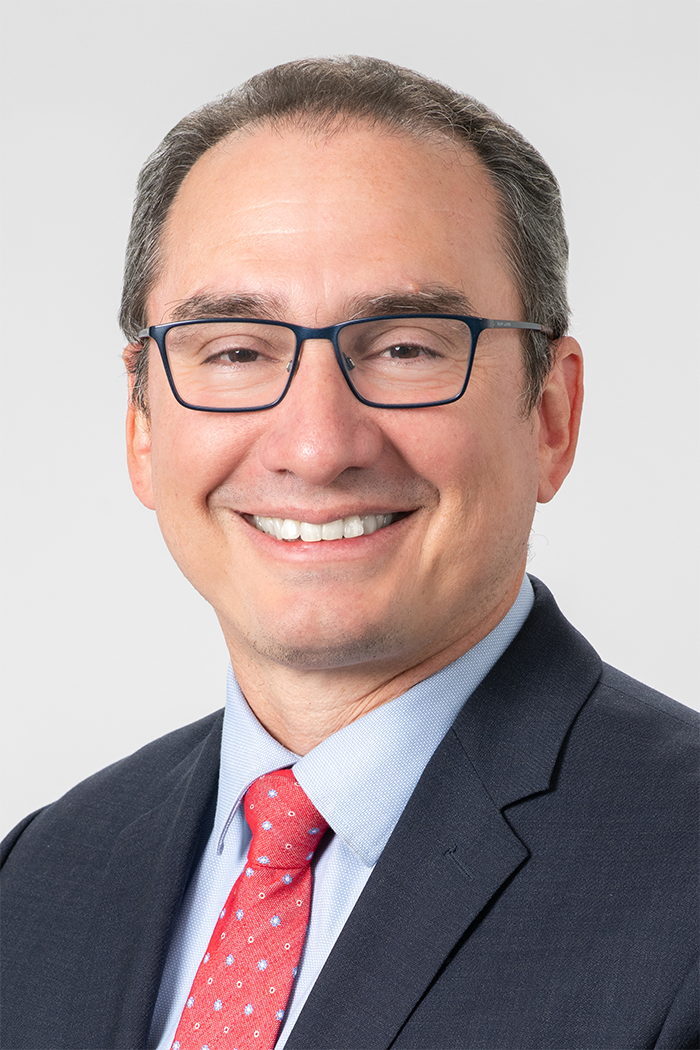 Photo of Roberto Vargas