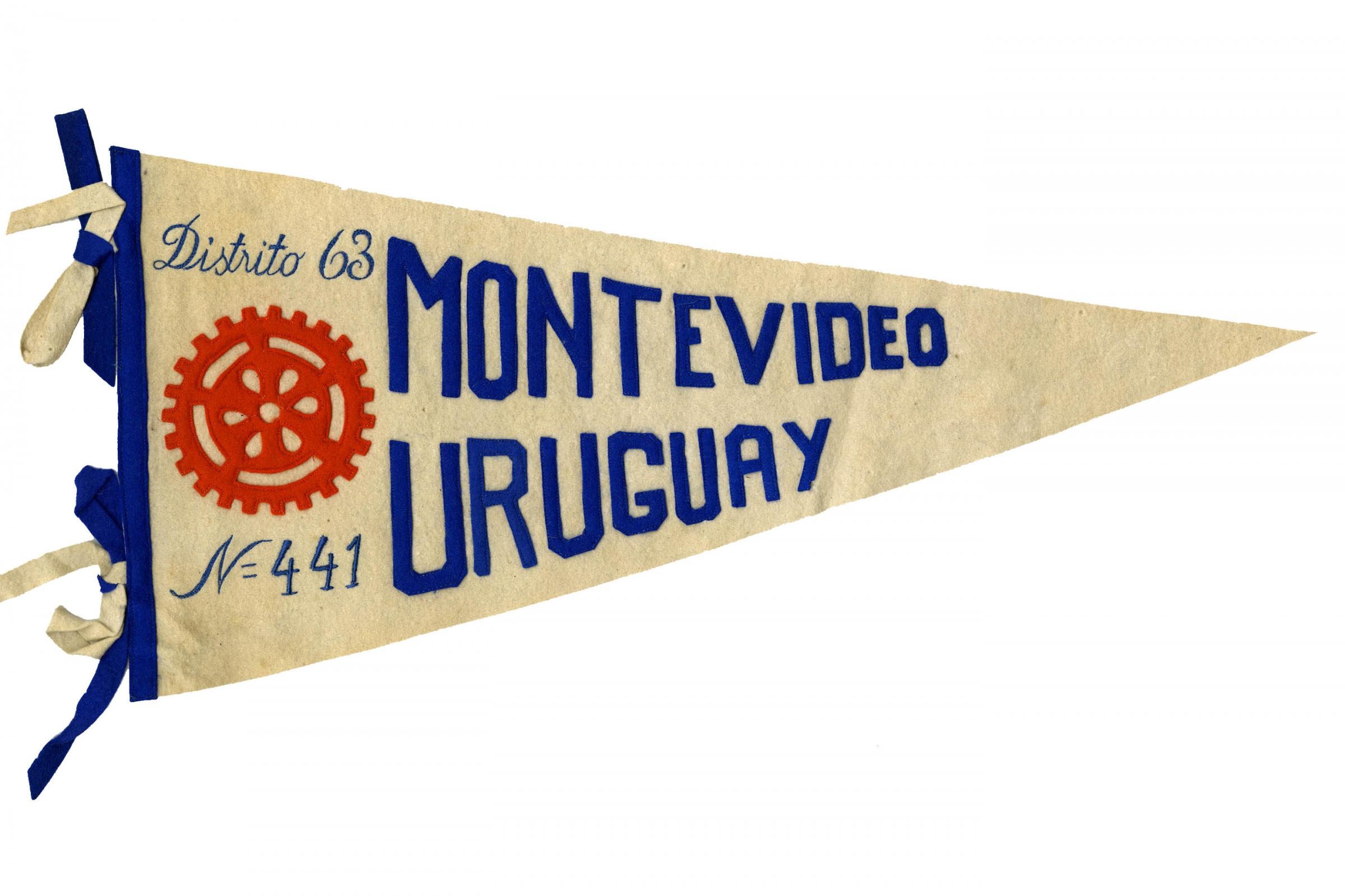 Banner from the Rotary Club of Montevideo, Uruguay.