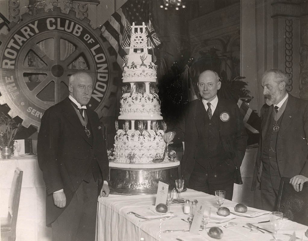 RI General Secretary Chesley R. Perry (center) visits the Rotary Club of London, Greater London, England, in 1925.