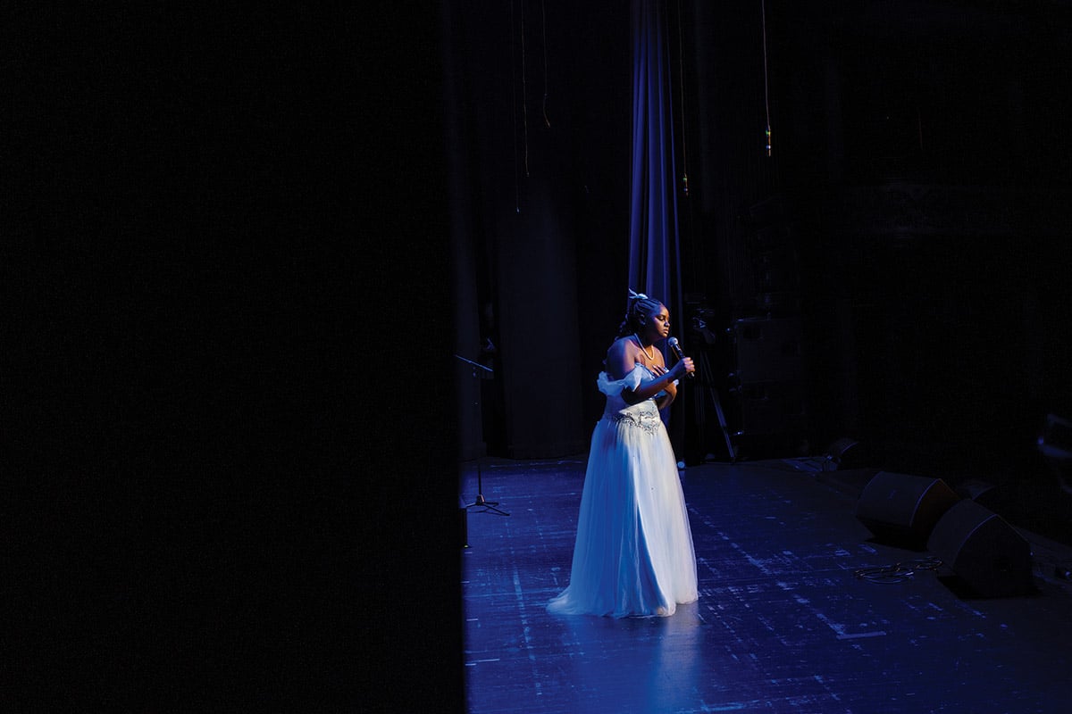 Hannah Stewart performs.