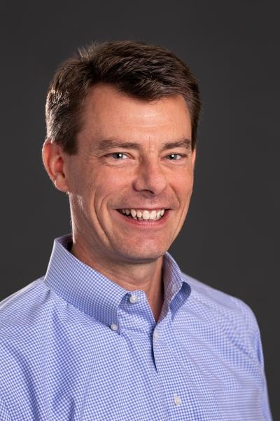 Eric Schmelling