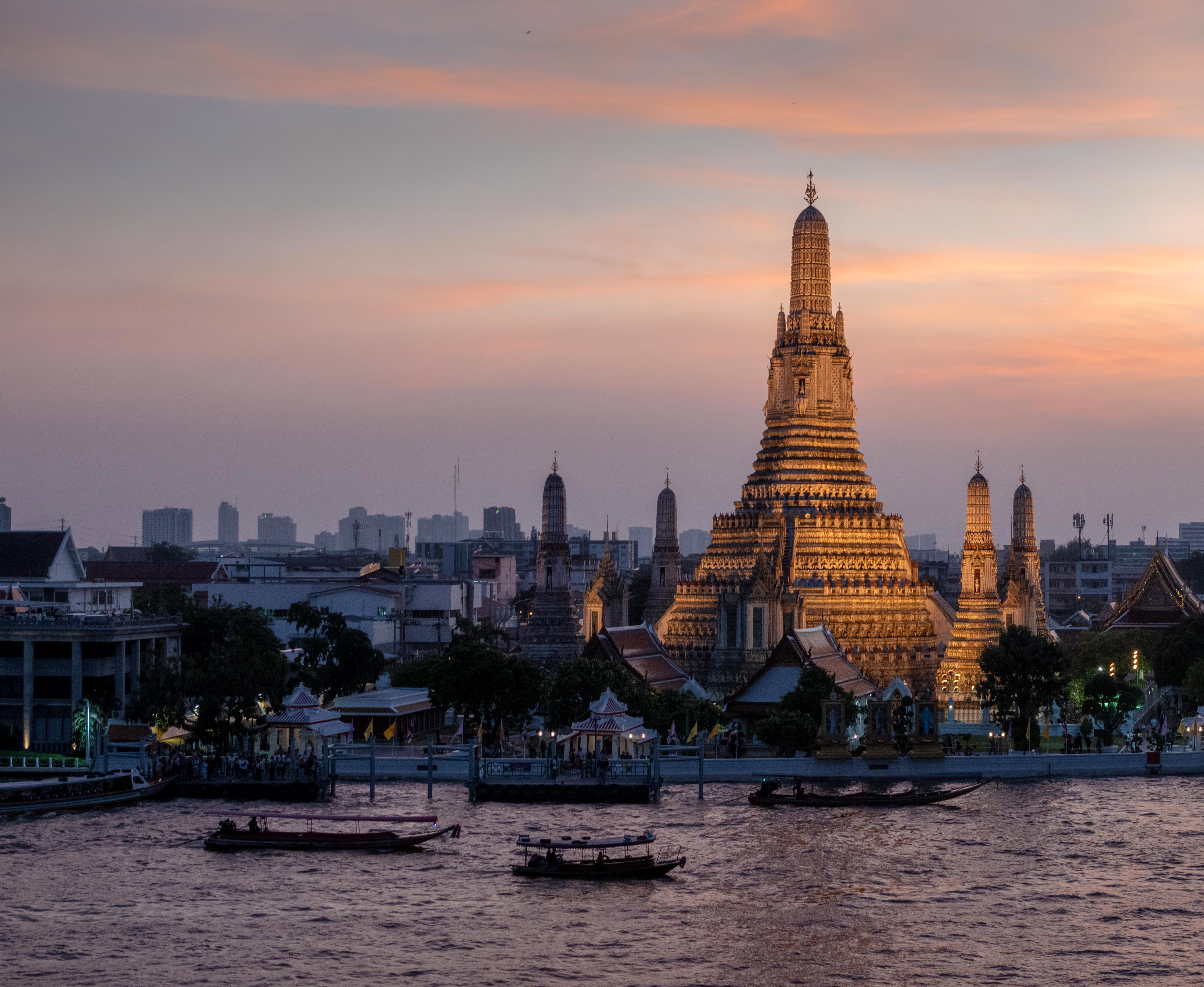 thailand-bangkok-bkk-skyline-sas