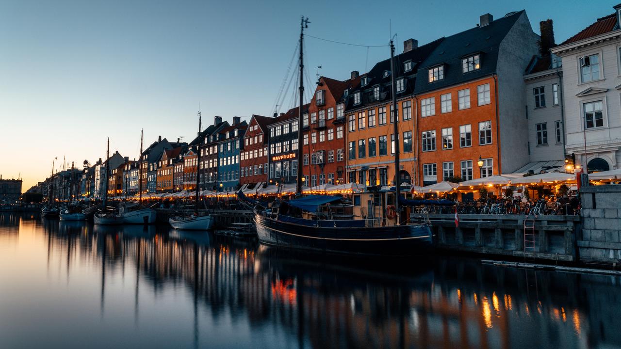 denmark-copenhagen-cph-canal-dusk-sas