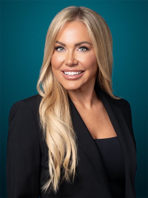 Andrea Warren