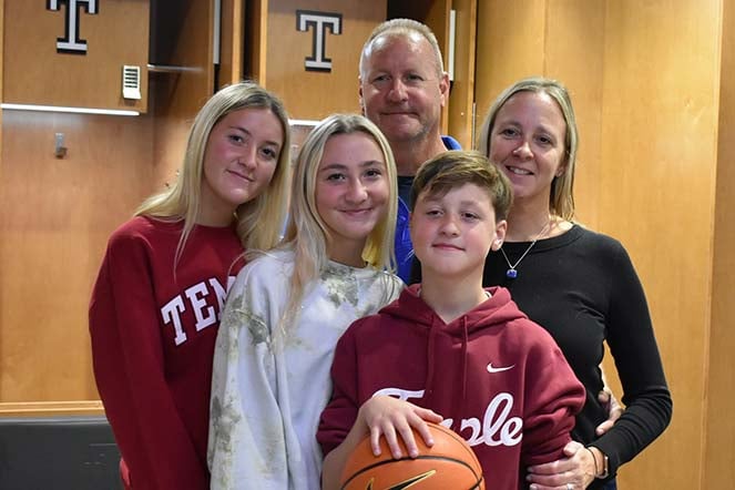Cole with sisters, mom and dad