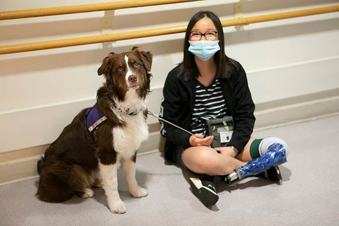 Kaysie Li with her dog