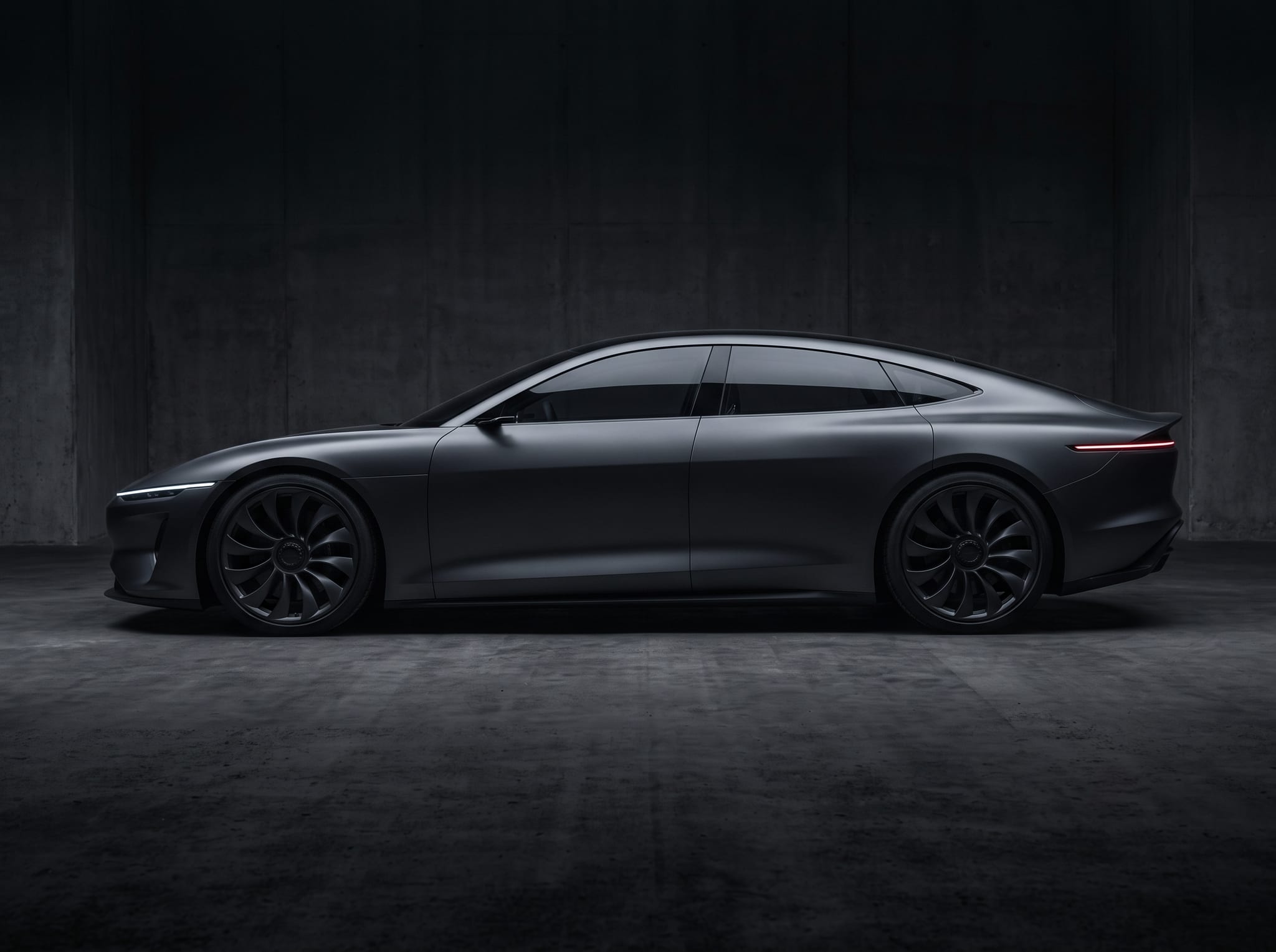 VELARO Aero side profile — aerodynamic fastback silhouette